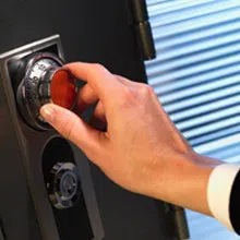 Advantage Locksmith Store North Hollywood, CA 818-492-3084 - sb-com-01